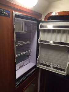 New fridge: Isotherm Cruise Elegance 130 EL