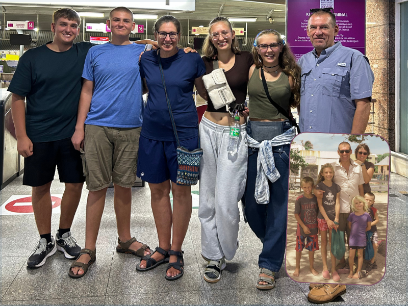 Family Sailing around the World: SV Aphrodite Crew